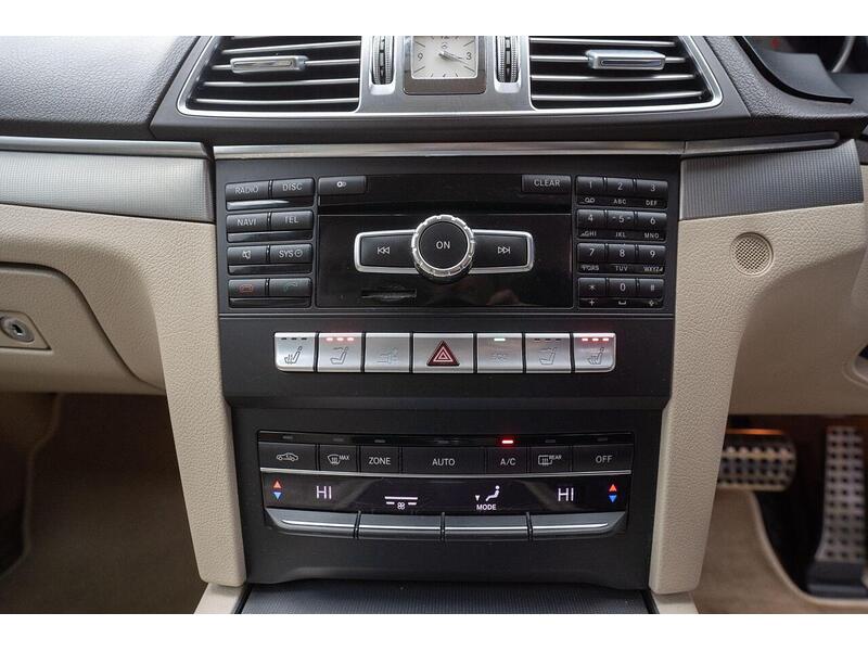 Mercedes-Benz E Class 3.0 E350d V6 BlueTEC AMG Line Cabriolet G-Tronic+ Euro 6 (s/s) 2dr - U1349