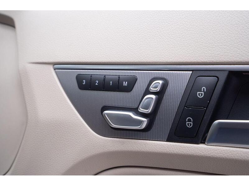 Mercedes-Benz E Class 3.0 E350d V6 BlueTEC AMG Line Cabriolet G-Tronic+ Euro 6 (s/s) 2dr - U1349