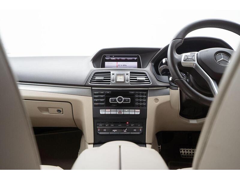 Mercedes-Benz E Class 3.0 E350d V6 BlueTEC AMG Line Cabriolet G-Tronic+ Euro 6 (s/s) 2dr - U1349