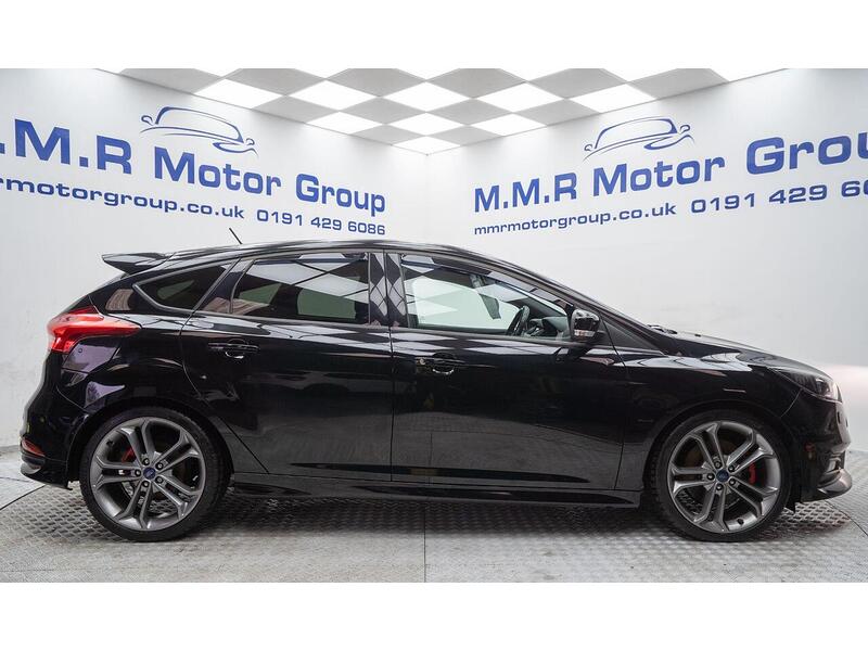 Ford Focus 2.0T EcoBoost ST-3 Euro 6 (s/s) 5dr - U1350