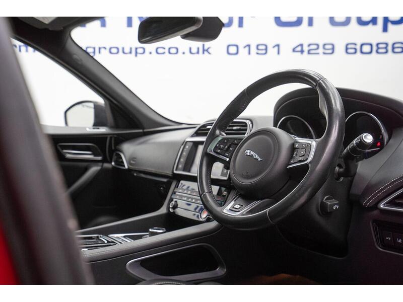Jaguar F-PACE 2.0 D180 R-Sport Auto AWD Euro 6 (s/s) 5dr - U1353