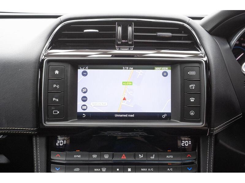 Jaguar F-PACE 2.0 D180 R-Sport Auto AWD Euro 6 (s/s) 5dr - U1353