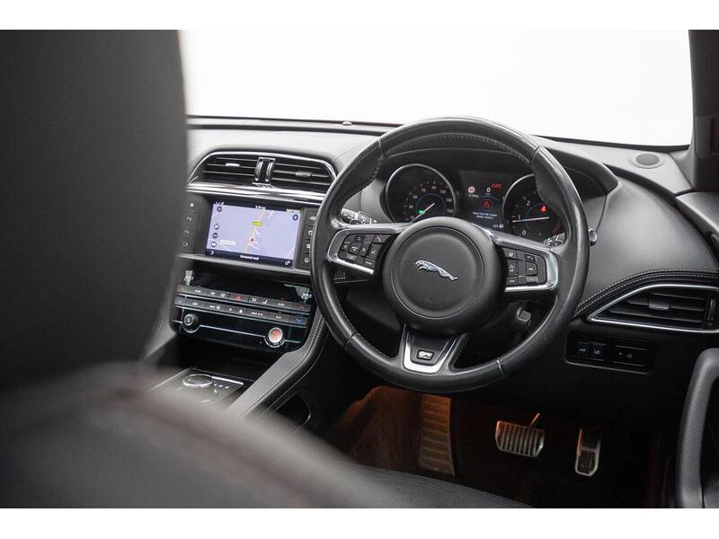 Jaguar F-PACE 2.0 D180 R-Sport Auto AWD Euro 6 (s/s) 5dr - U1353