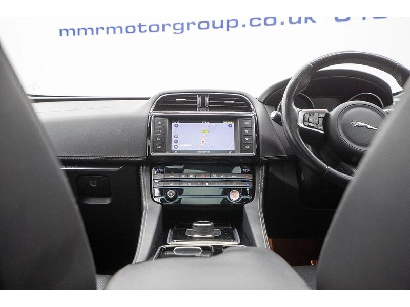 Jaguar F-PACE 2.0 D180 R-Sport Auto AWD Euro 6 (s/s) 5dr - U1353