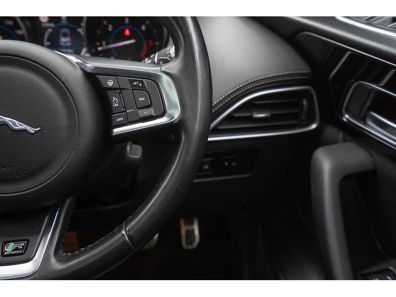 Jaguar F-PACE 2.0 D180 R-Sport Auto AWD Euro 6 (s/s) 5dr - U1353