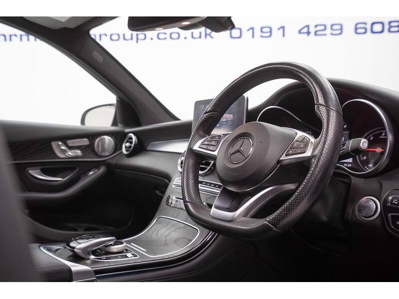 Mercedes-Benz GLC 2.1 GLC220d AMG Line (Premium Plus) G-Tronic 4MATIC Euro 6 (s/s) 5dr - U1354