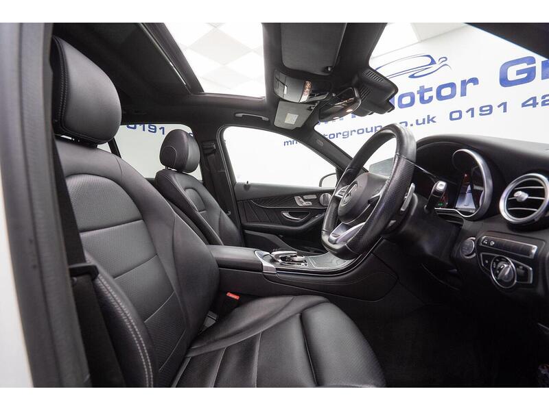 Mercedes-Benz GLC 2.1 GLC220d AMG Line (Premium Plus) G-Tronic 4MATIC Euro 6 (s/s) 5dr - U1354