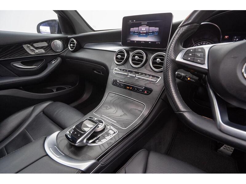 Mercedes-Benz GLC 2.1 GLC220d AMG Line (Premium Plus) G-Tronic 4MATIC Euro 6 (s/s) 5dr - U1354