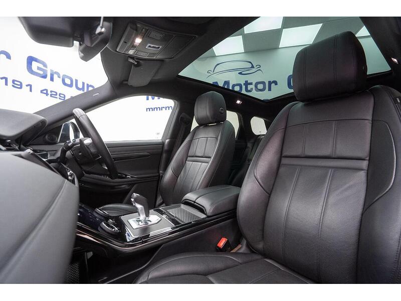 Land Rover Range Rover Evoque 2.0 D180 R-Dynamic SE Auto 4WD Euro 6 (s/s) 5dr - U1358