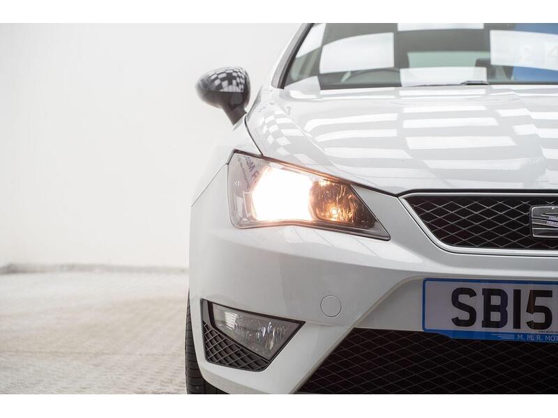SEAT Ibiza 1.2 TSI FR Black Euro 5 5dr - U1360