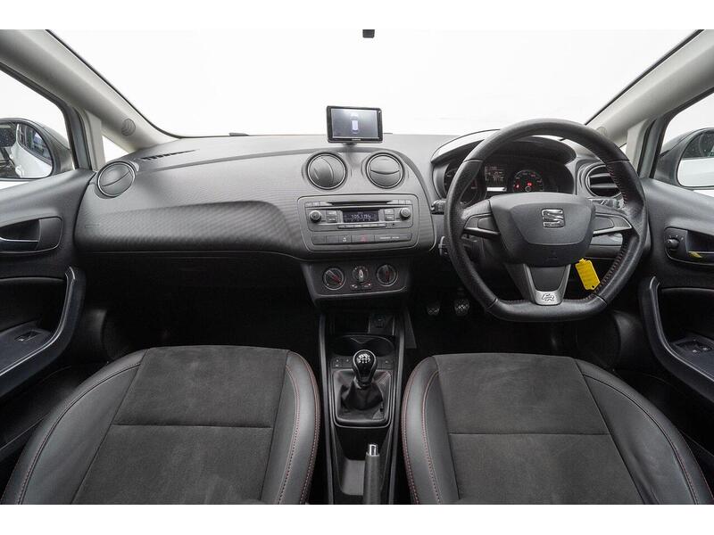 SEAT Ibiza 1.2 TSI FR Black Euro 5 5dr - U1360