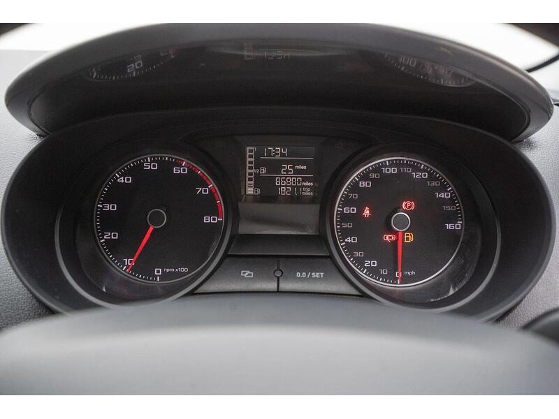 SEAT Ibiza 1.2 TSI FR Black Euro 5 5dr - U1360