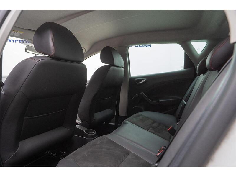 SEAT Ibiza 1.2 TSI FR Black Euro 5 5dr - U1360