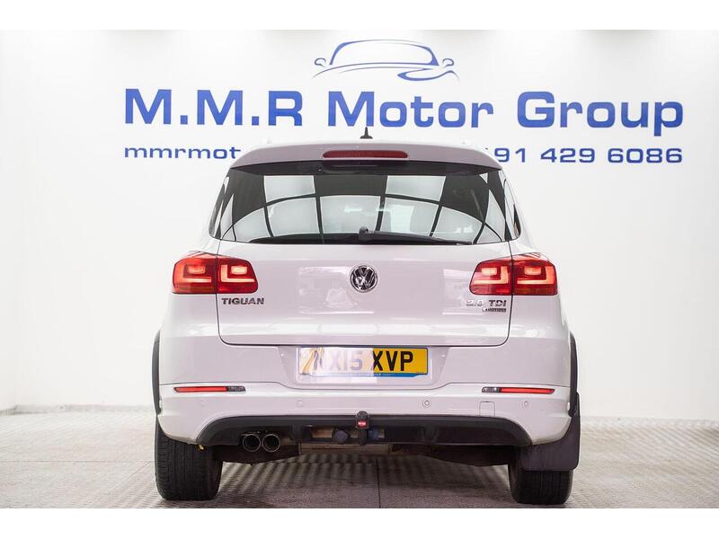 Volkswagen Tiguan 2.0 TDI BlueMotion Tech R-Line 4WD Euro 5 (s/s) 5dr (Nav) - U1364