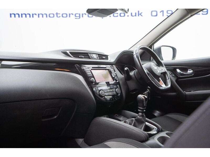 Nissan Qashqai 1.5 dCi Acenta Premium Euro 6 (s/s) 5dr - U1366