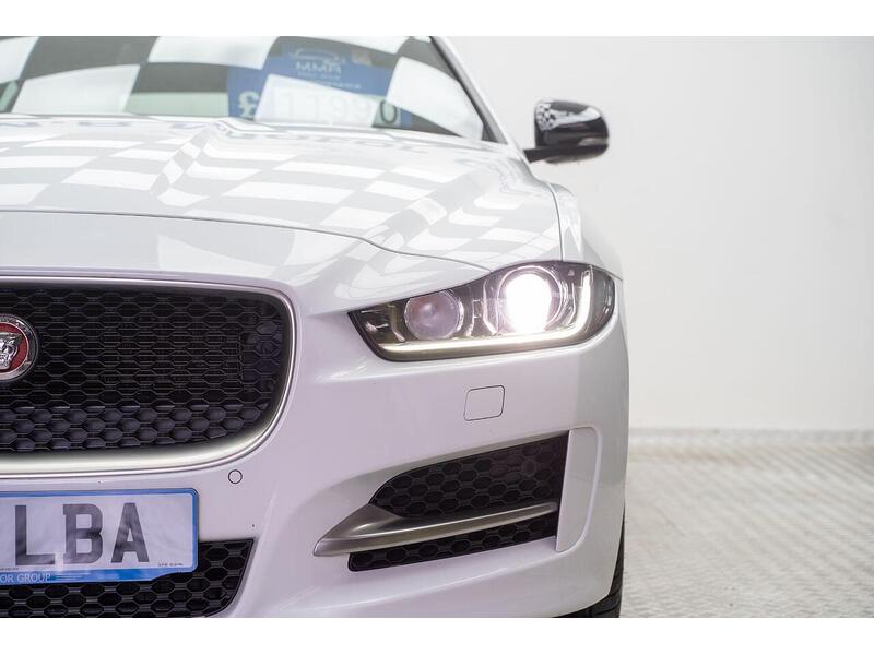Jaguar XE 2.0d R-Sport Auto Euro 6 (s/s) 4dr - U1371