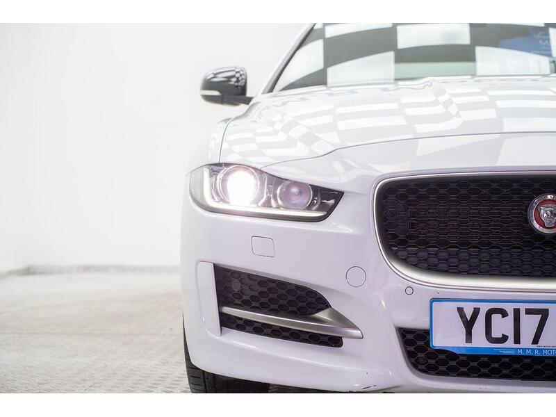 Jaguar XE 2.0d R-Sport Auto Euro 6 (s/s) 4dr - U1371