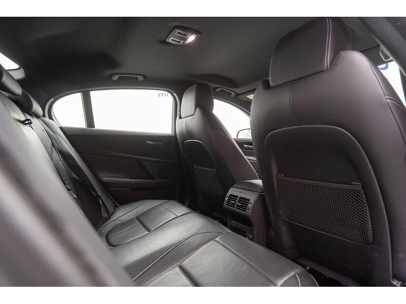 Jaguar XE 2.0d R-Sport Auto Euro 6 (s/s) 4dr - U1371