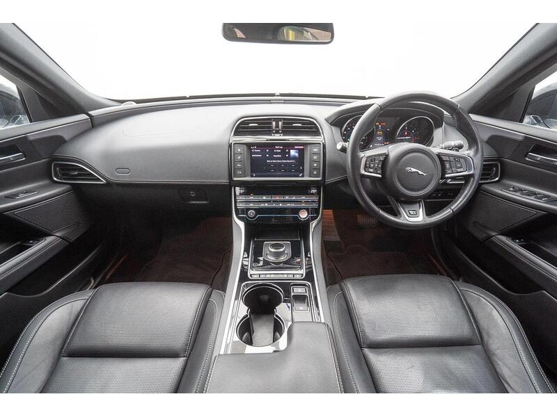 Jaguar XE 2.0d R-Sport Auto Euro 6 (s/s) 4dr - U1371