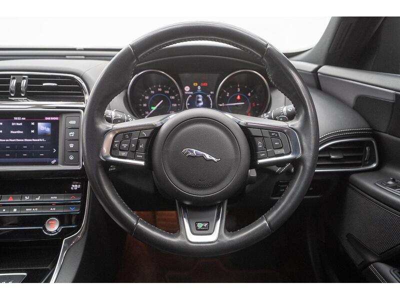 Jaguar XE 2.0d R-Sport Auto Euro 6 (s/s) 4dr - U1371