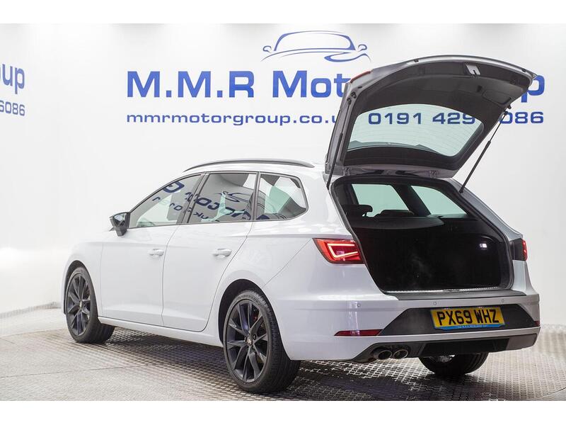 SEAT Leon 1.5 TSI EVO FR Black Edition Euro 6 (s/s) 5dr - U1381