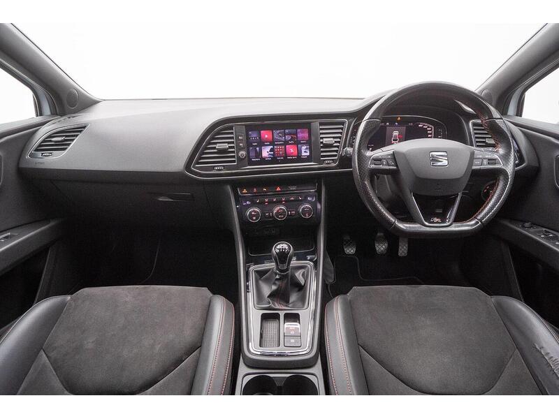 SEAT Leon 1.5 TSI EVO FR Black Edition Euro 6 (s/s) 5dr - U1381