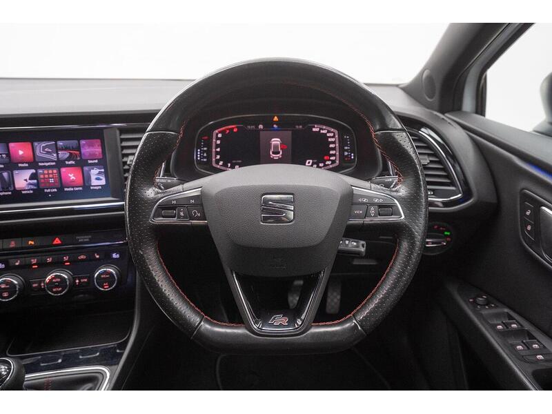 SEAT Leon 1.5 TSI EVO FR Black Edition Euro 6 (s/s) 5dr - U1381