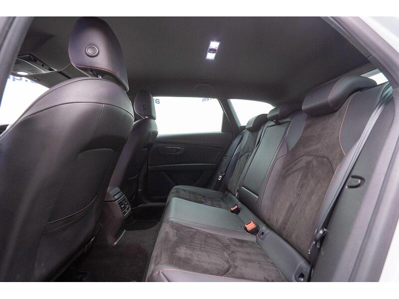 SEAT Leon 1.5 TSI EVO FR Black Edition Euro 6 (s/s) 5dr - U1381