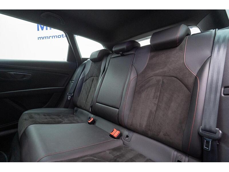 SEAT Leon 1.5 TSI EVO FR Black Edition Euro 6 (s/s) 5dr - U1381