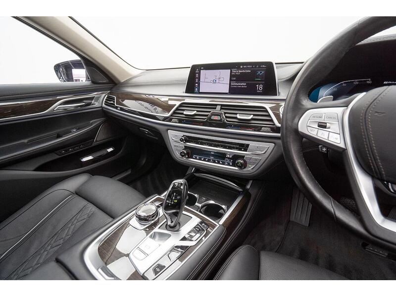 BMW 7 Series 3.0 745Le 12kWh Auto xDrive Euro 6 (s/s) 4dr - U1391