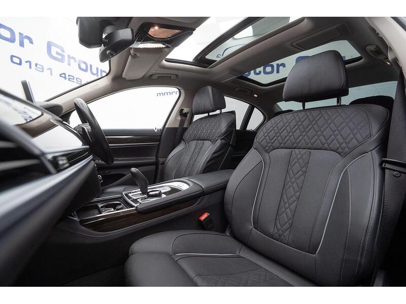 BMW 7 Series 3.0 745Le 12kWh Auto xDrive Euro 6 (s/s) 4dr - U1391