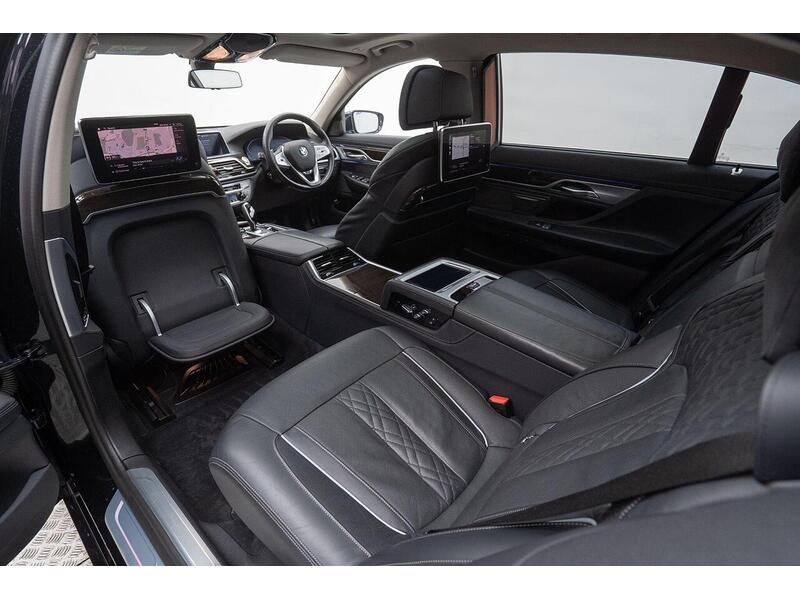 BMW 7 Series 3.0 745Le 12kWh Auto xDrive Euro 6 (s/s) 4dr - U1391