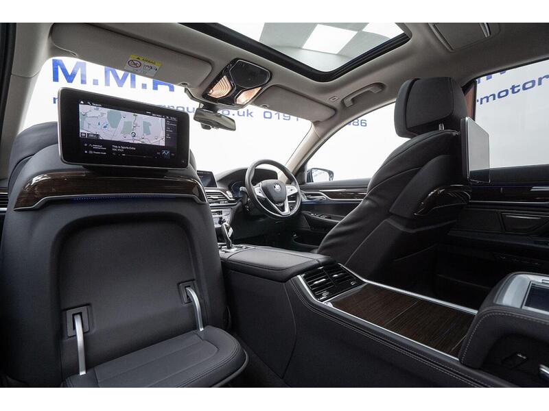 BMW 7 Series 3.0 745Le 12kWh Auto xDrive Euro 6 (s/s) 4dr - U1391