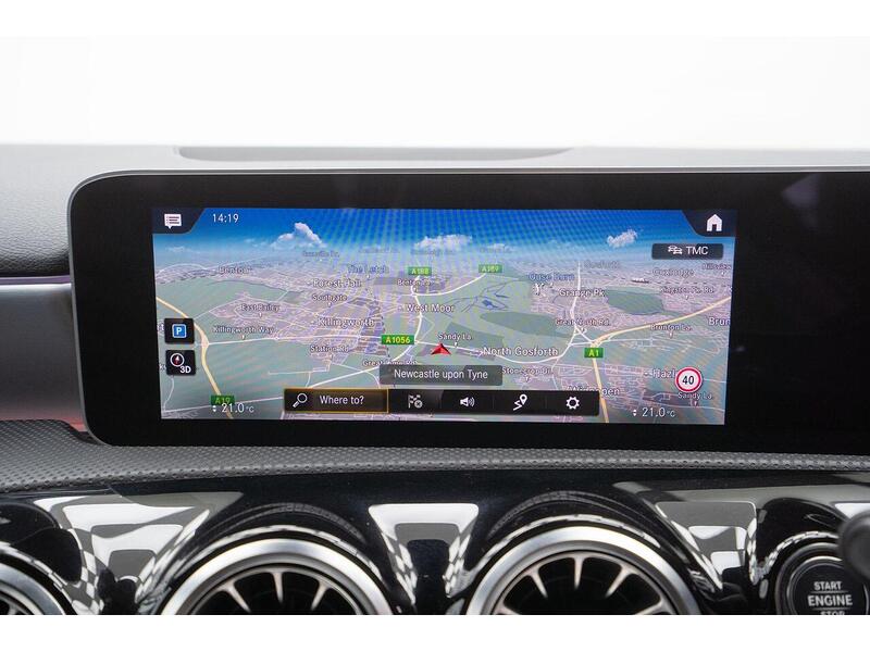 Mercedes-Benz A Class 2.0 A200d AMG Line (Premium) 8G-DCT Euro 6 (s/s) 5dr - U1393