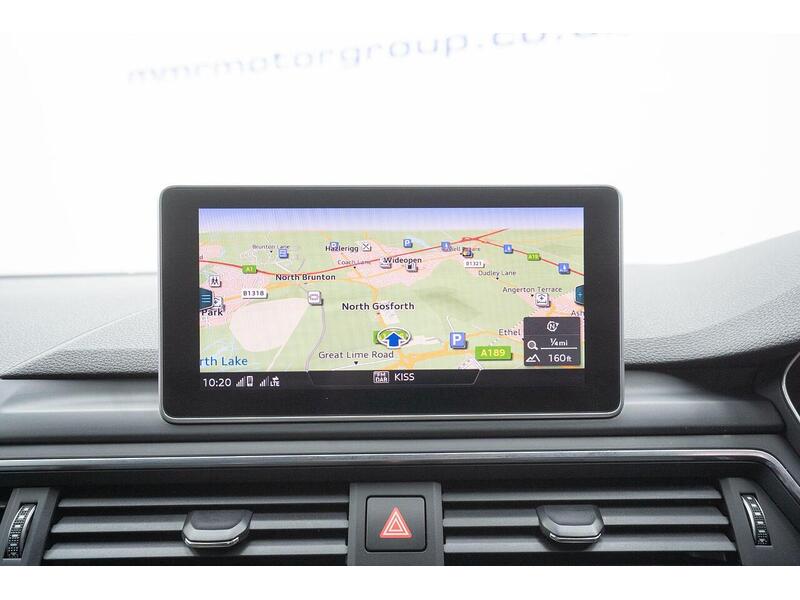 Audi A4 2.0 TDI 40 Black Edition S Tronic Euro 6 (s/s) 4dr - U1396