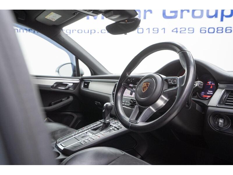 Porsche Macan 3.0T V6 GTS PDK 4WD Euro 6 (s/s) 5dr - U1399