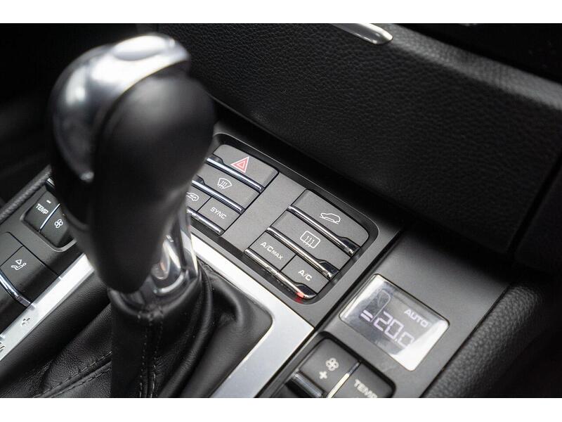 Porsche Macan 3.0T V6 GTS PDK 4WD Euro 6 (s/s) 5dr - U1399