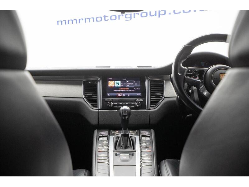 Porsche Macan 3.0T V6 GTS PDK 4WD Euro 6 (s/s) 5dr - U1399