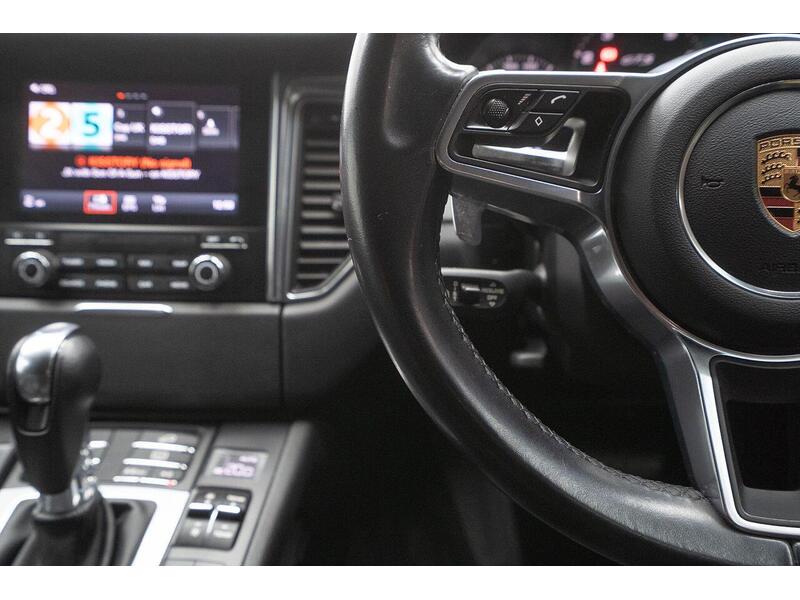Porsche Macan 3.0T V6 GTS PDK 4WD Euro 6 (s/s) 5dr - U1399