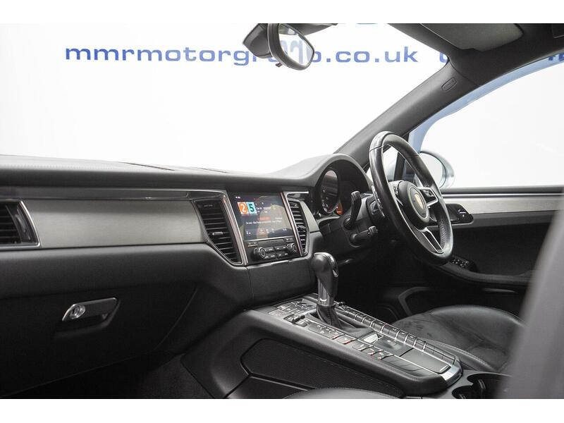 Porsche Macan 3.0T V6 GTS PDK 4WD Euro 6 (s/s) 5dr - U1399