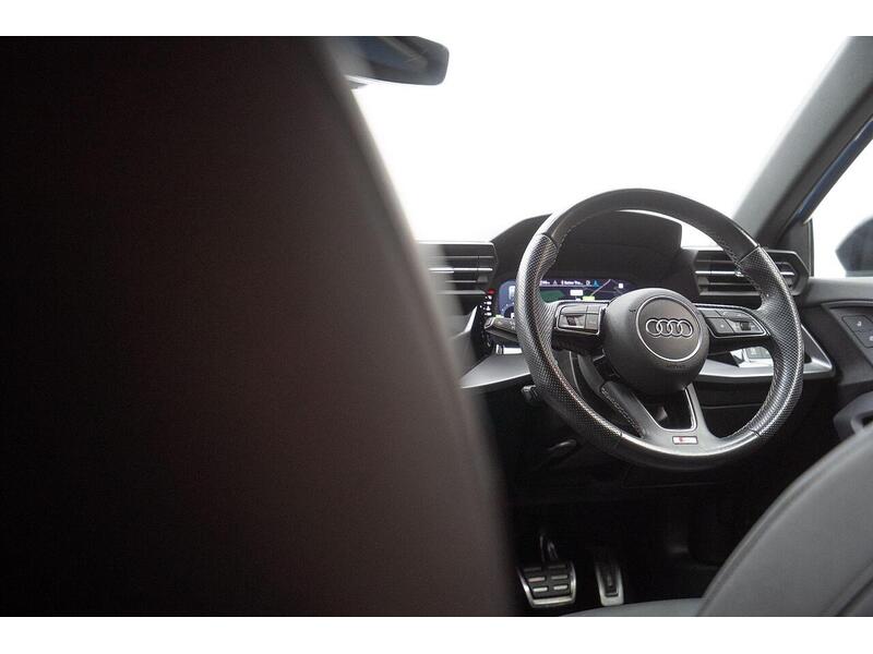 Audi A3 1.0 TFSI 30 S line Sportback S Tronic Euro 6 (s/s) 5dr - U1401