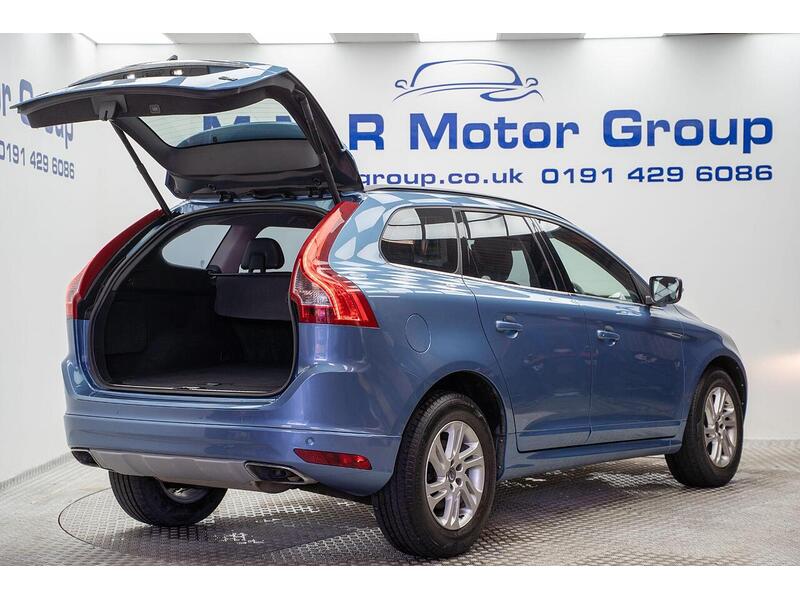 Volvo XC60 2.0 D4 SE Nav Auto Euro 6 (s/s) 5dr - U1403