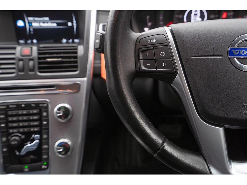 Volvo XC60 2.0 D4 SE Nav Auto Euro 6 (s/s) 5dr - U1403