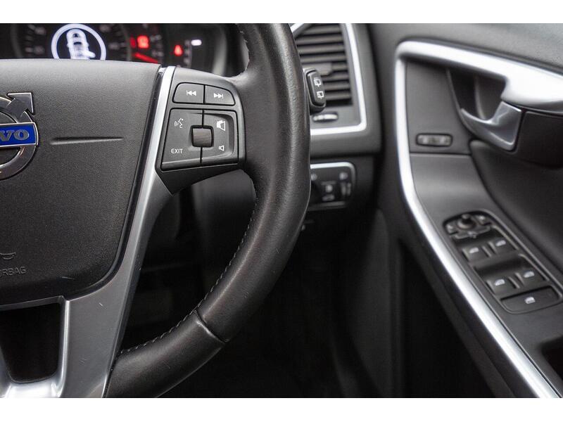 Volvo XC60 2.0 D4 SE Nav Auto Euro 6 (s/s) 5dr - U1403