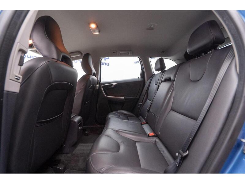 Volvo XC60 2.0 D4 SE Nav Auto Euro 6 (s/s) 5dr - U1403