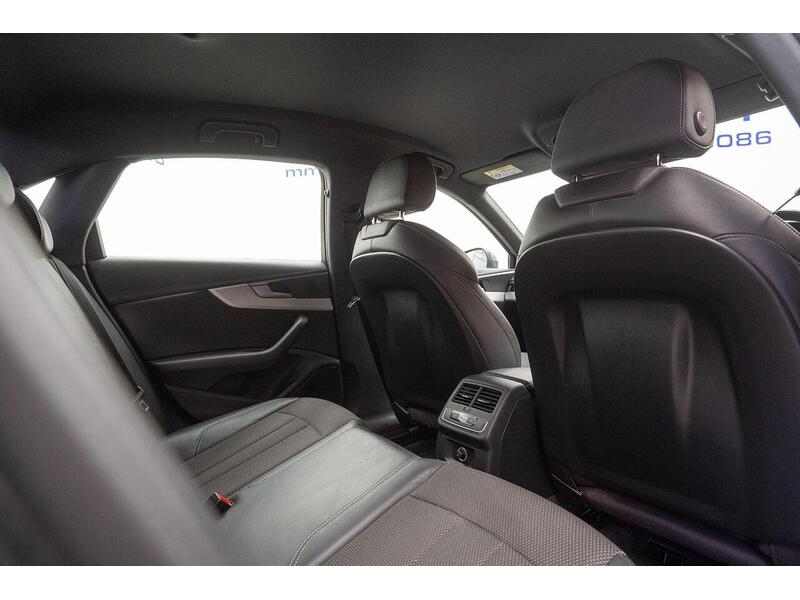 Audi A4 2.0 TDI ultra S line Euro 6 (s/s) 4dr - U1406