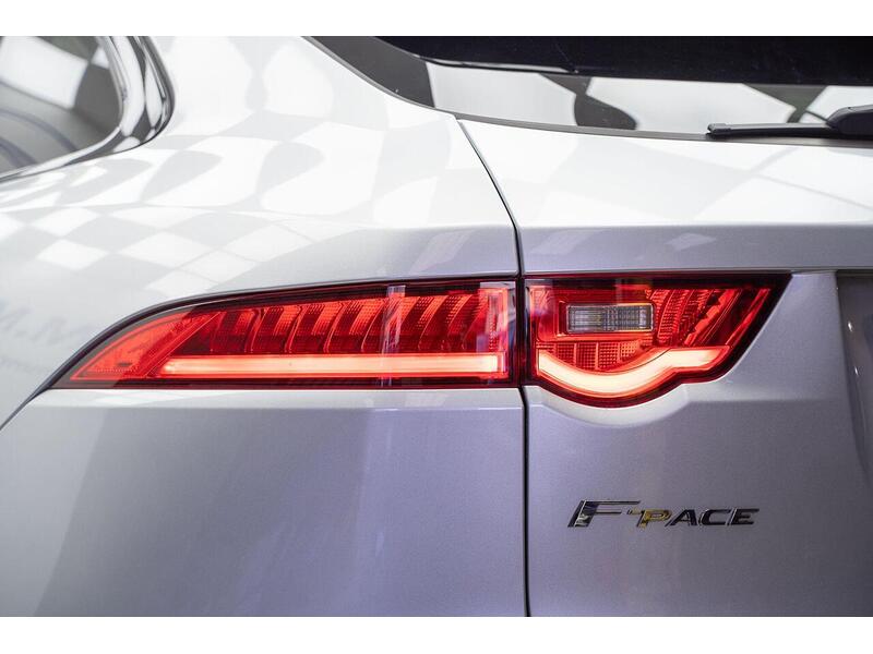 Jaguar F-PACE 2.0 D180 R-Sport Auto AWD Euro 6 (s/s) 5dr - U1414