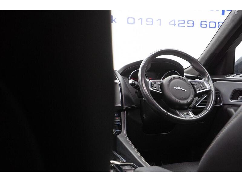 Jaguar F-PACE 2.0 D180 R-Sport Auto AWD Euro 6 (s/s) 5dr - U1414