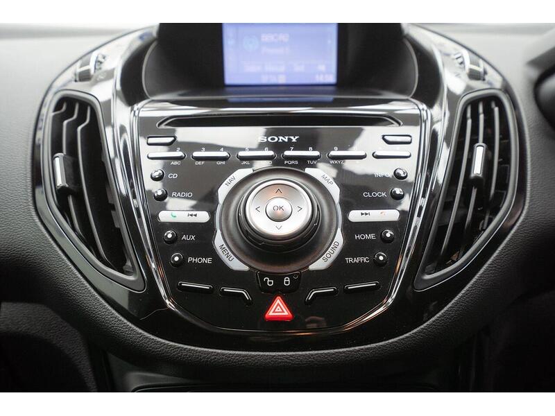 Ford B-Max 1.0T EcoBoost Titanium Navigator Euro 6 5dr - U1416