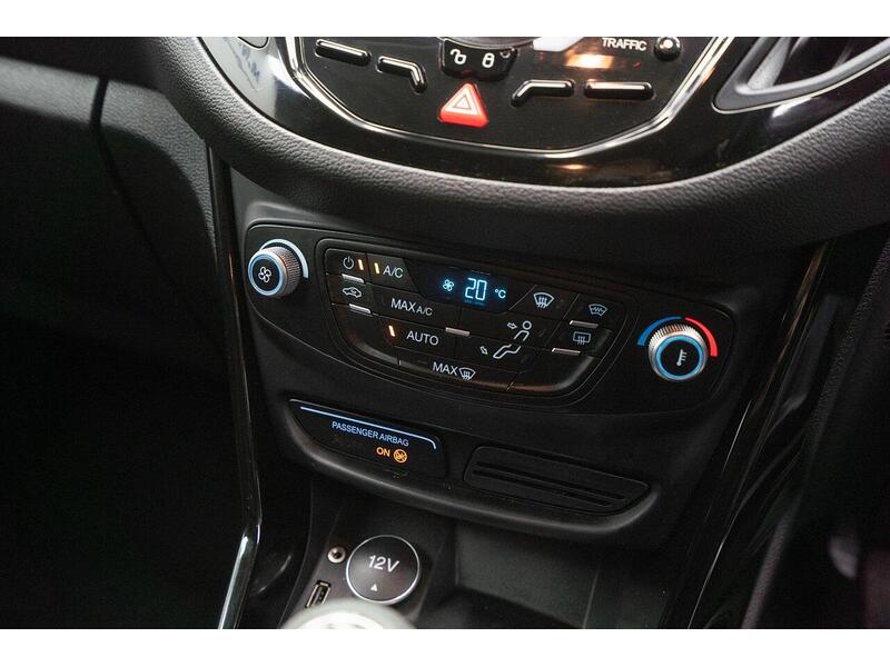 Ford B-Max 1.0T EcoBoost Titanium Navigator Euro 6 5dr - U1416